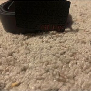 Guess belt